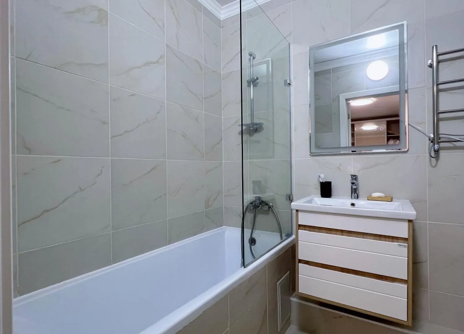 4You Residential Complex Ałma Ata Apartament